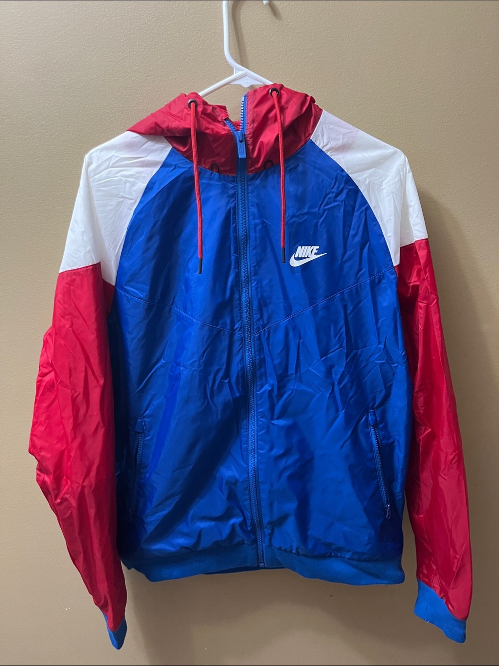 Nike Men’s Blue Red White Colorblock Hooded Windbreaker Jacket
